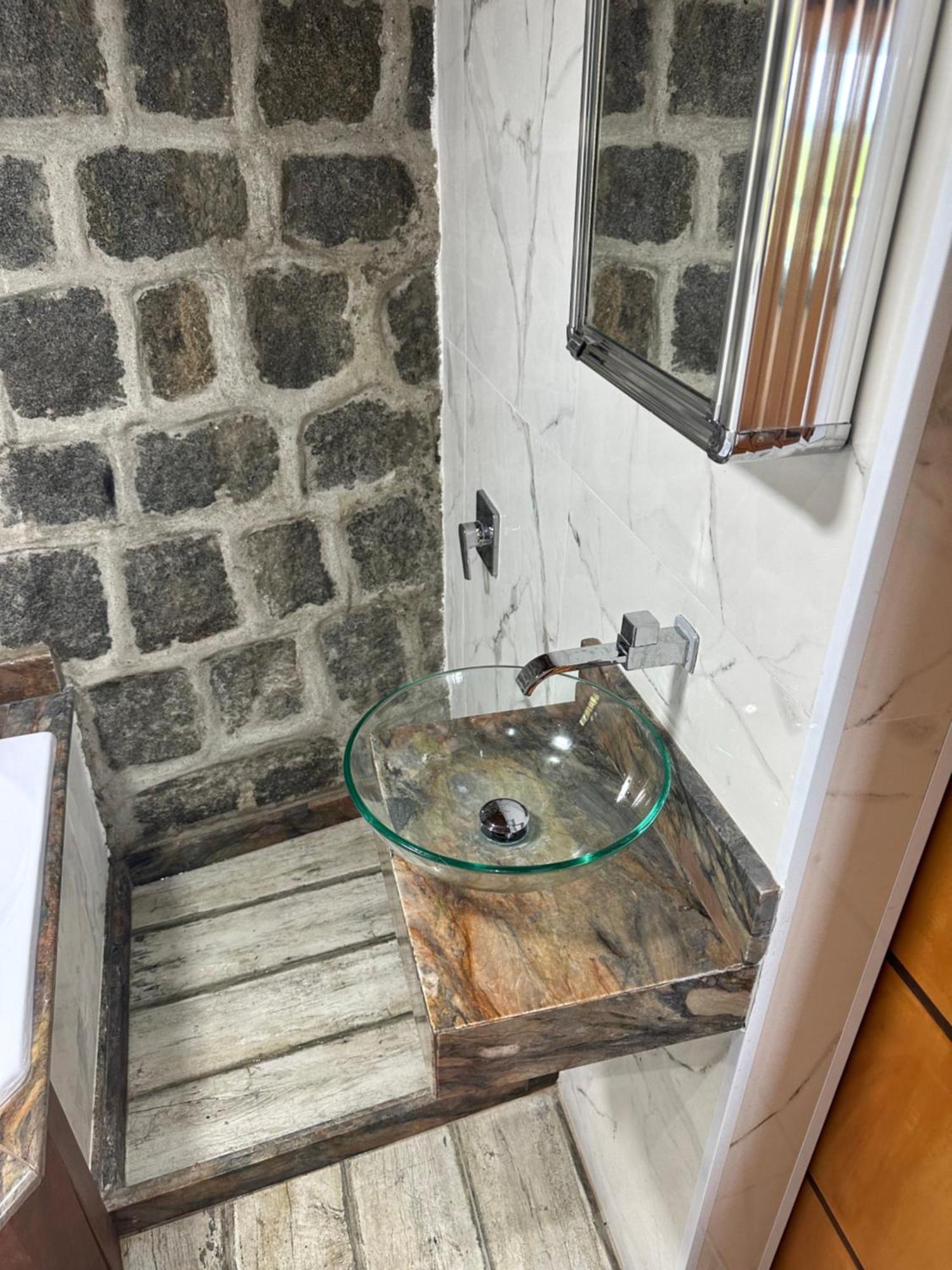 Pensión Minas Em Marambaia *